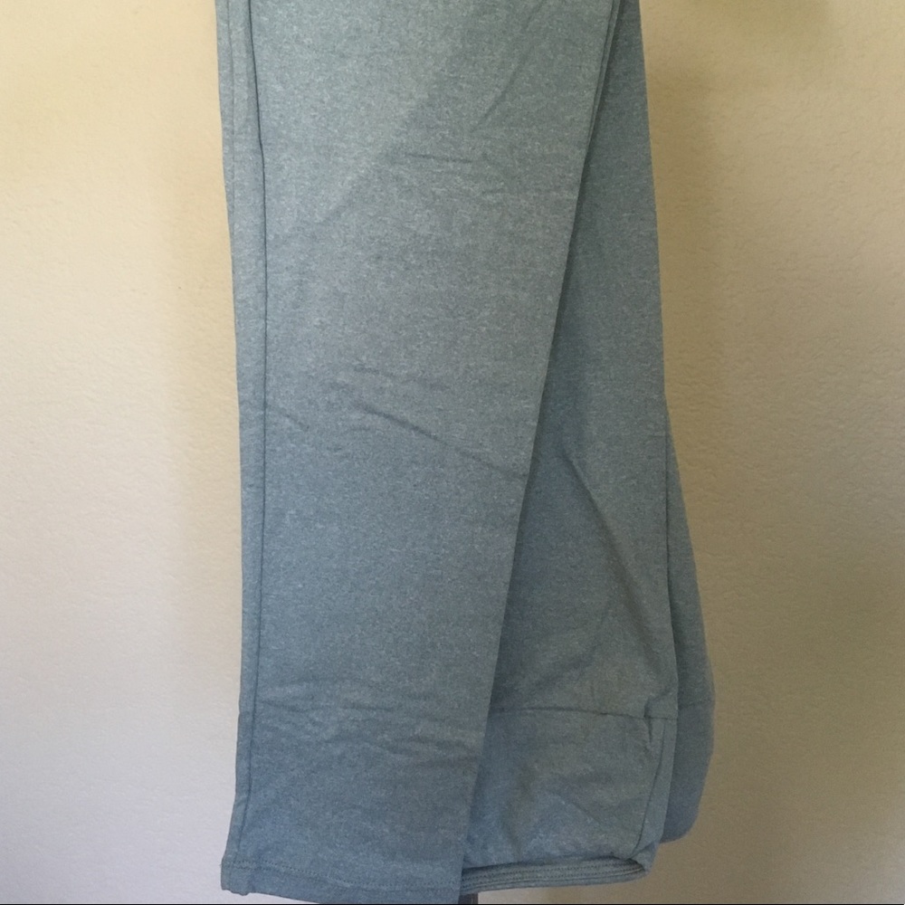 SOLD New LulaRoe Leggings One Size